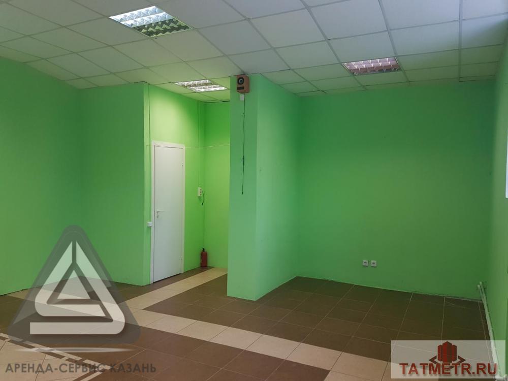 Коммерческая / Аренда / Офисы, Казань, Юлиуса Фучика улица, 23 500 Сдается универсальное помещение, подходящее под любой вид деятельности. На первом этаже. Со своим отдельным входом с... - 7