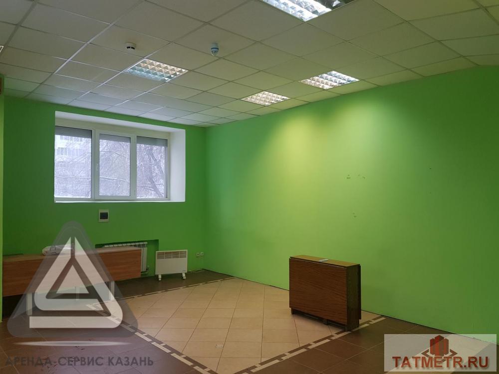 Коммерческая / Аренда / Офисы, Казань, Юлиуса Фучика улица, 23 500 Сдается универсальное помещение, подходящее под любой вид деятельности. На первом этаже. Со своим отдельным входом с... - 8