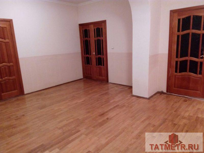 Продажа / Квартиры, Казань, Николая Столярова улица, 7 450 000 Продается квартира улучшенной планировки. Расположена по адресу: г. Казань, Кировский район, ул. Николая Столярова,... - 2