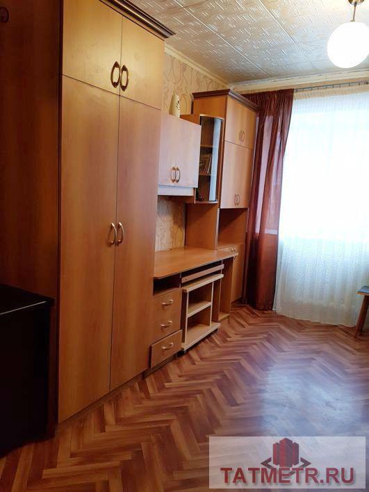 Продажа / Комнаты, Казань, Октябрьская улица, 850 000 Ищете хорошую комнату на квартале и не дорого?/Рассмотрите этот вариант! - обустроенная комната по супер... - 1