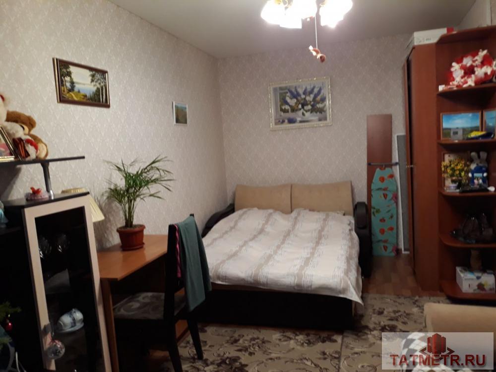 Продажа / Квартиры, Казань, Павлюхина улица, 2 350 000 Однокомнатная квартира в центре. Павлюхина 99. Дом отличный, кирпичный. Площадь квартиры 30/17/6. Квартира теплая,... - 1