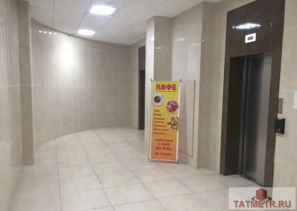 Коммерческая / Аренда / Офисы, Казань, Лукницкого улица, 17 000 Аренда офисного помещения 41 кв.м. на 10 этаже офисного здания. Хороший современный ремонт, установлен кондиционер,... - 1