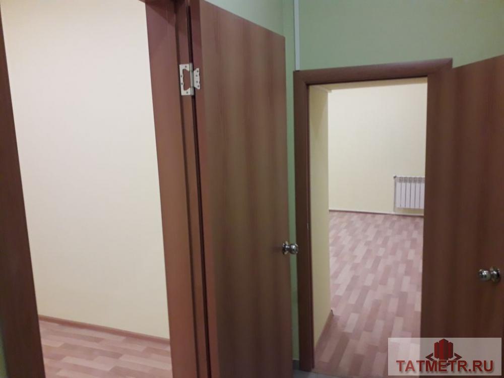 Коммерческая / Аренда / Офисы, Казань, Габдуллы Тукая улица, 330 000 Огороженная территория, шлагбаум, парковка более 45 машино мест. Хорошее место в центре города, здание типа: особняк.... - 6