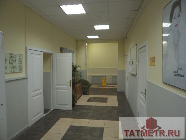 Коммерческая / Продажа / Офисы, Казань, Гладилова улица, 35 000 000 Продаю здание 2-х этажное с подвалом 1021 кв.м., площадь первого этажа -735,3 кв.м., второго этажа – 191,3... - 3