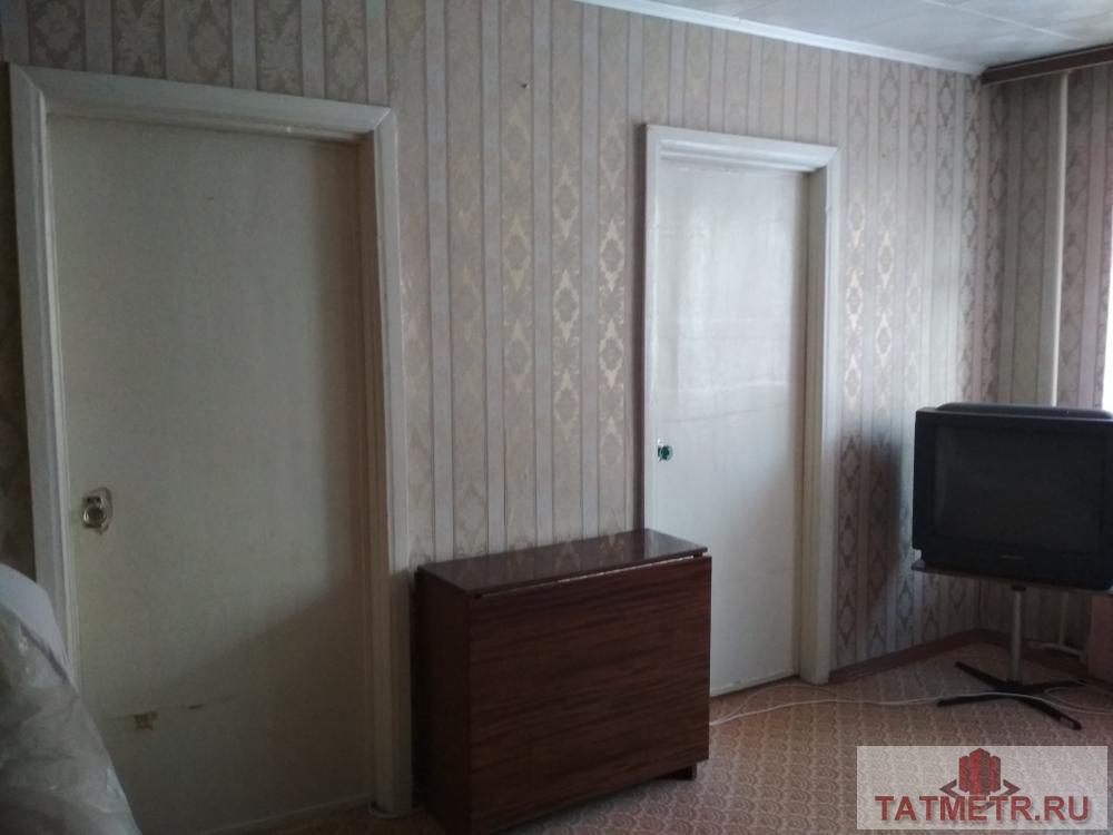 Продажа / Квартиры, Казань, Зур Урам улица, 3 400 000 Советский район ул. Зур Урам, 12, кирпичный дом, 3/5 этаж. 60, 8 м.кв. Три раздельные комнаты. Среднее состояние.... - 2