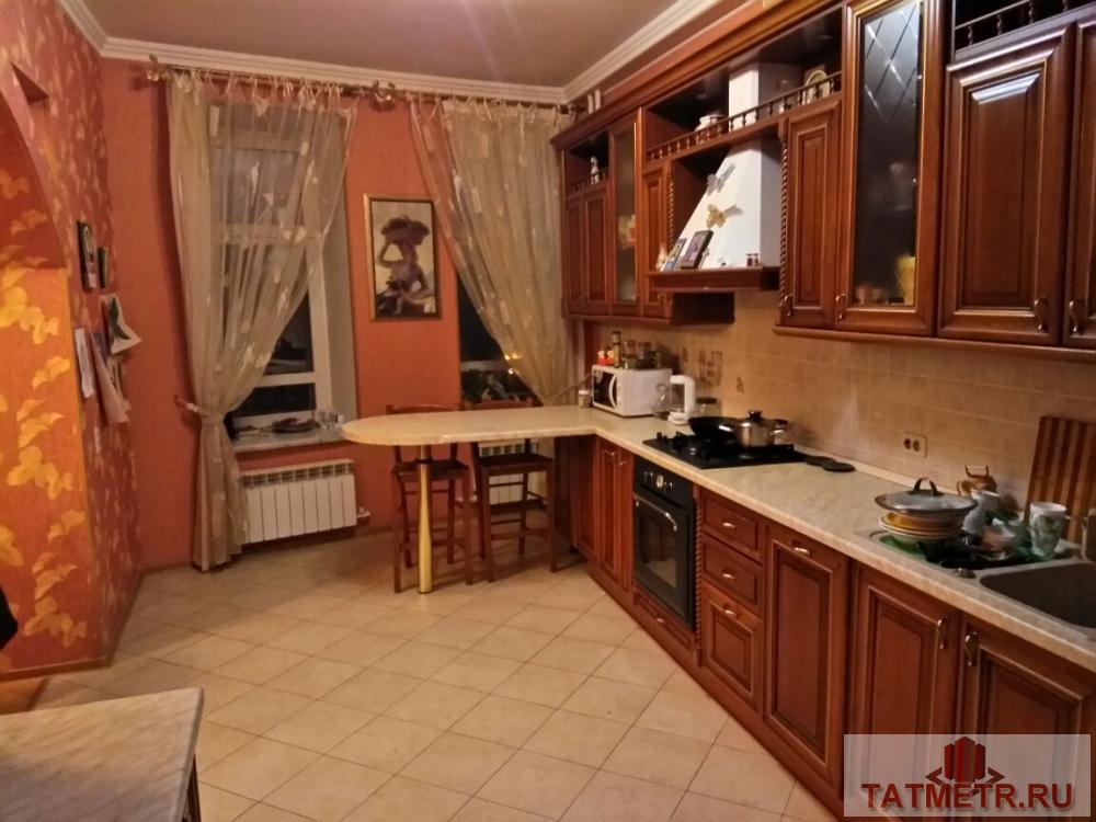 Продажа / Квартиры, Казань, Тельмана улица, 19 900 000 Вахитовский район, ул.Тельмана , д.23. Продается 4-х комнатунаю квартира на 2 /4 эт. кирипичного дома. Три санузла в... - 3