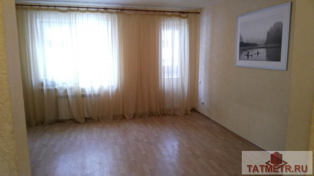 Продажа / Квартиры, Казань, Толбухина улица, 4 080 000 г.Казань, Советский район, ул.Толбухина д.9. Двухкомнатная квартира в кирпичном доме, этаж 1/9 очень высокий,... - 1