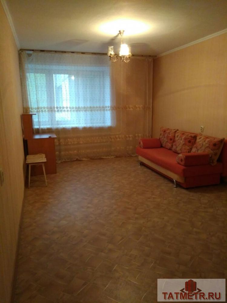 Продажа / Квартиры, Казань, Голубятникова улица, 1 770 000 Ново-Савиновский район, ул. Голубятникова, д.16. Продается отличная просторная гостинка 25,1 кв.м. Уютная, чистая с...