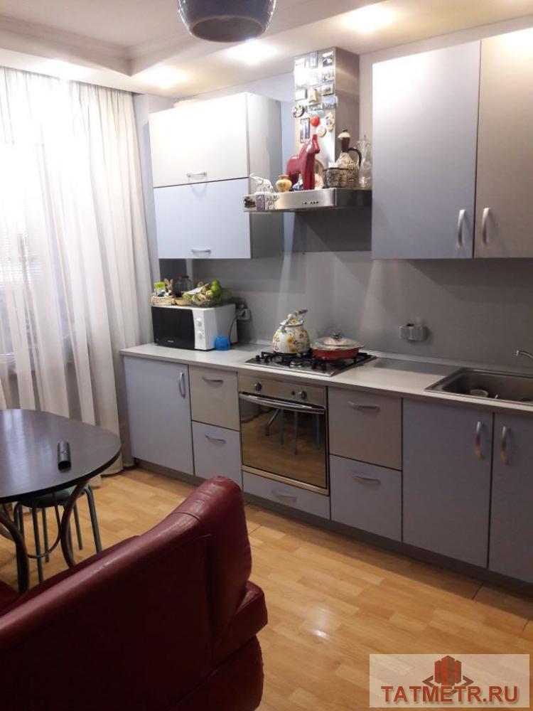 Продажа / Квартиры, Казань, Карбышева улица, 3 250 000 Продается отличная двухкомнатная светлая квартира с хорошим ремонтом .Квартира расположена на 2 этаже 10этажного... - 2