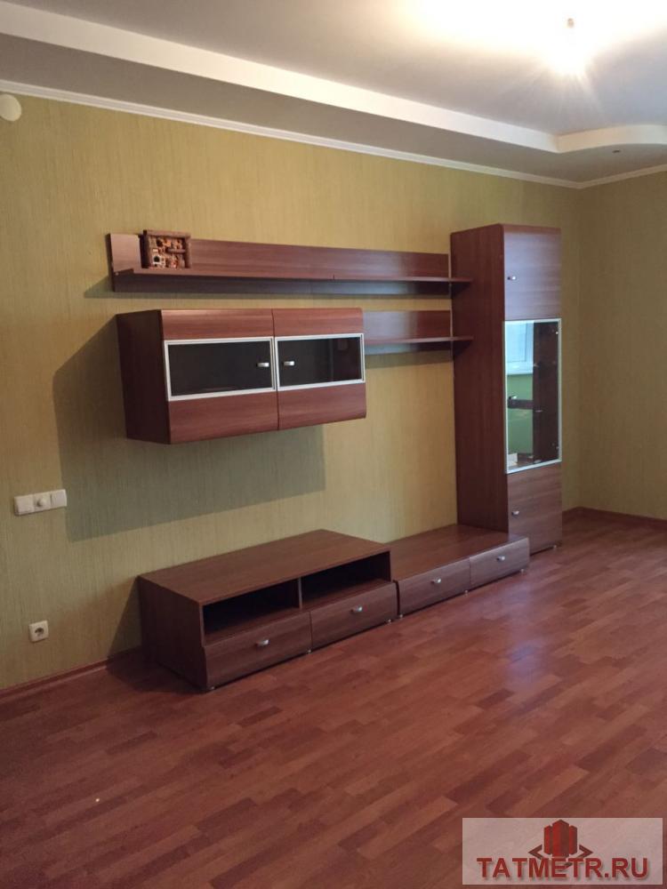 Продажа / Квартиры, Казань, Чистопольская улица, 7 900 000 Продаю отличную 3-к квартиру улучшенной планировки в центре Ново-Савиновского района. На 4 этаже 9-этажного... - 3