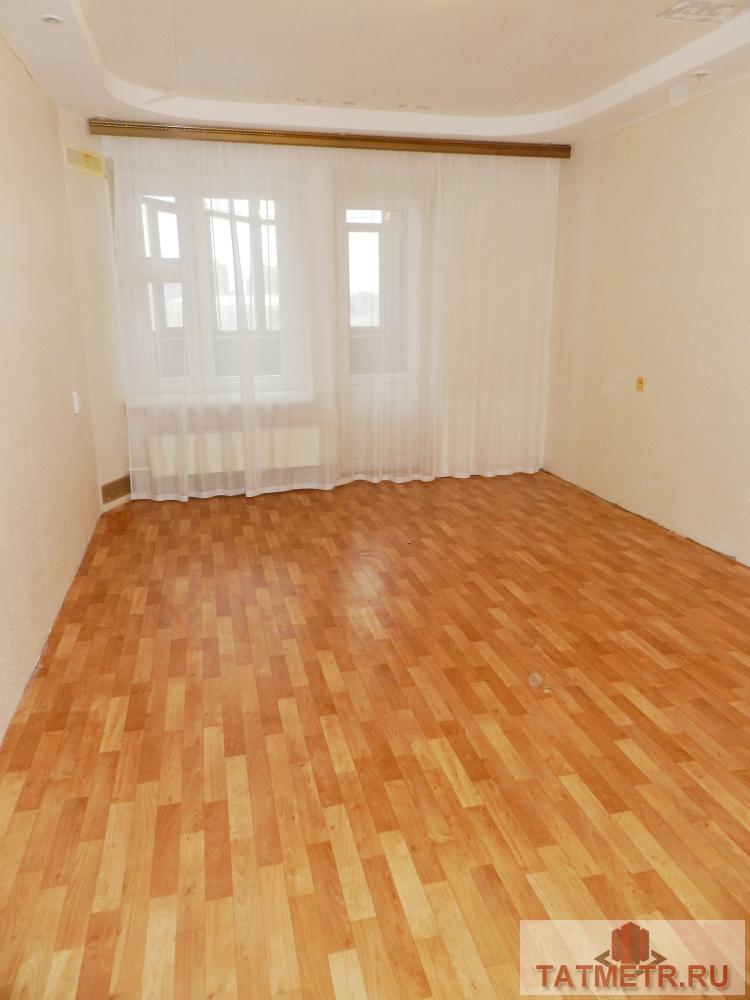 Продажа / Квартиры, Казань, Юлиуса Фучика улица, 2 799 000 Продается 1-комнатная квартира улучшенной планировки. Дом удачно расположен на пересечении улиц Проспект Победы и...