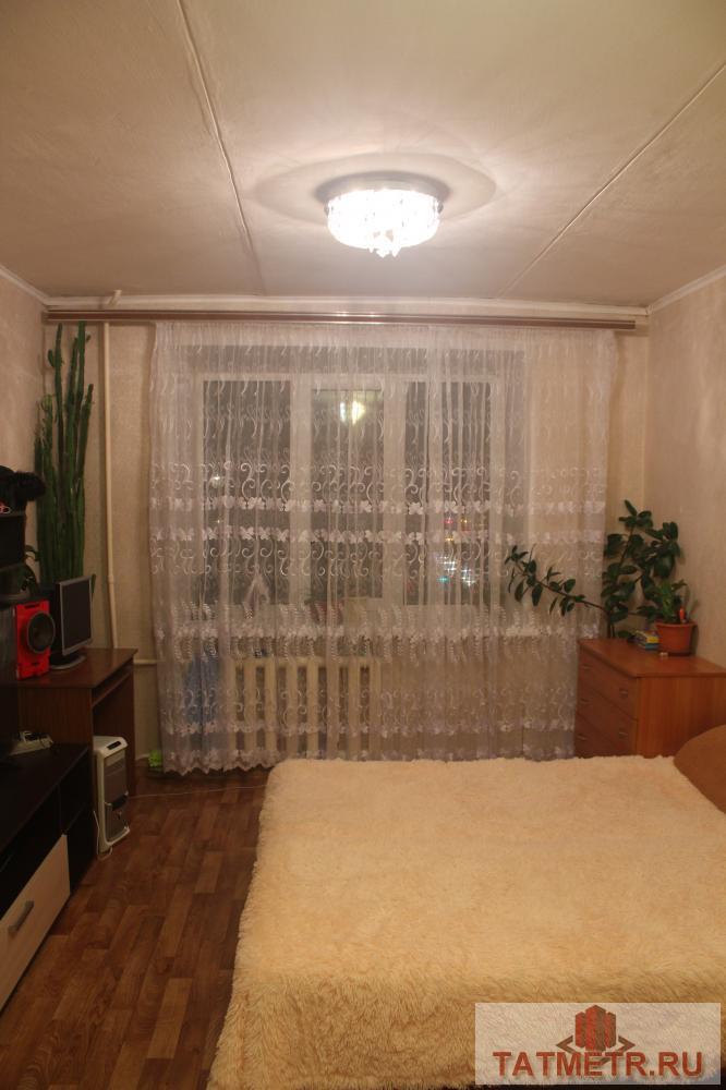 Продажа / Комнаты, Казань, Маршала Чуйкова улица, 1 060 000 Продается просторная комната на 9/9 этажного кирпичного дома по адресу: г.Казань,ул. Чуйкова,д.27. Площадь комнаты:... - 1