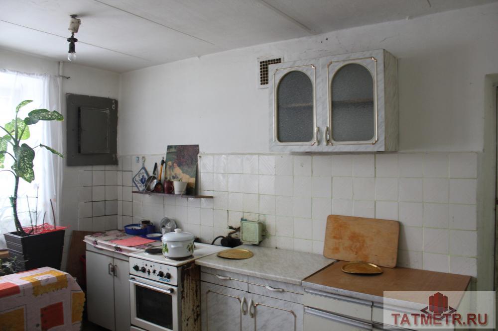 Продажа / Комнаты, Казань, Солидарности улица, 800 000 Продам комнату 17м по адресу ул. Солидарности д. 21, расположенную на 2 этаже 9 этажного кирпичного дома. Комната... - 2