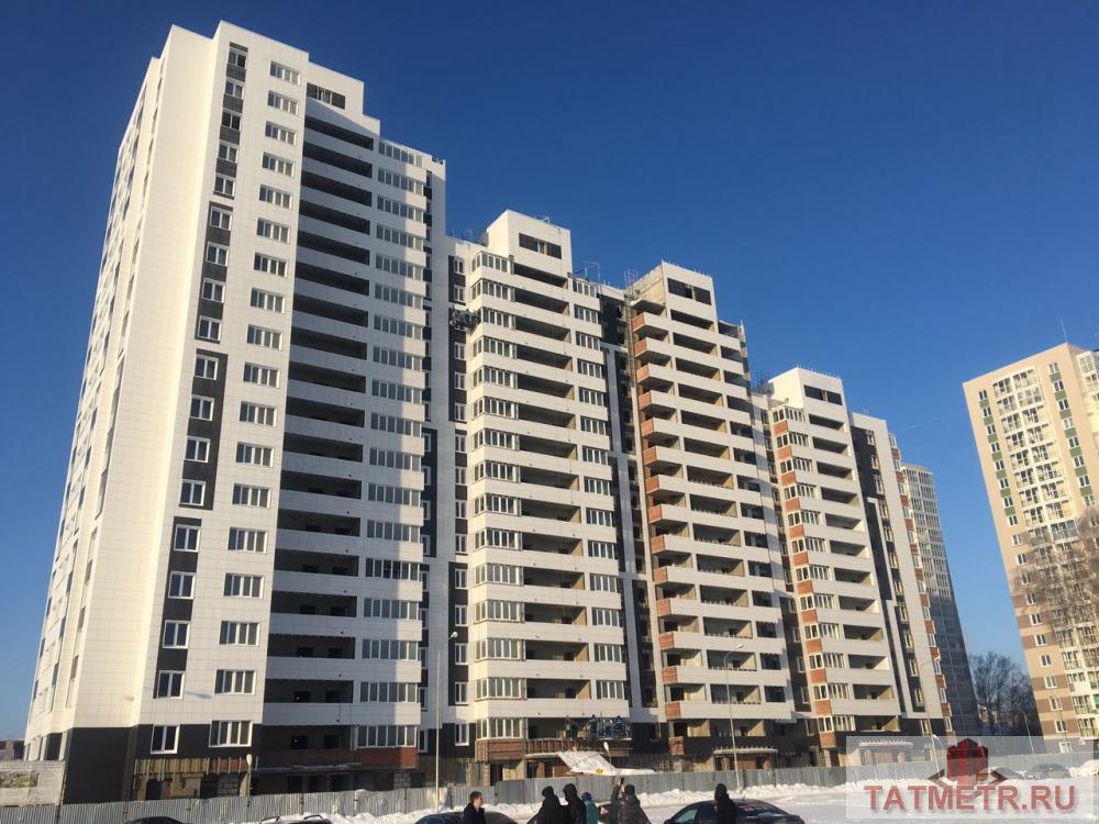Продажа / Квартиры, Казань, Залесная улица, 2 332 320 Продается двухкомнатная квартира площадью 48.59 / 26.49 / 8.22 кв.м. в жилом комплексе 'Залесный Сити'. Планировка... - 2