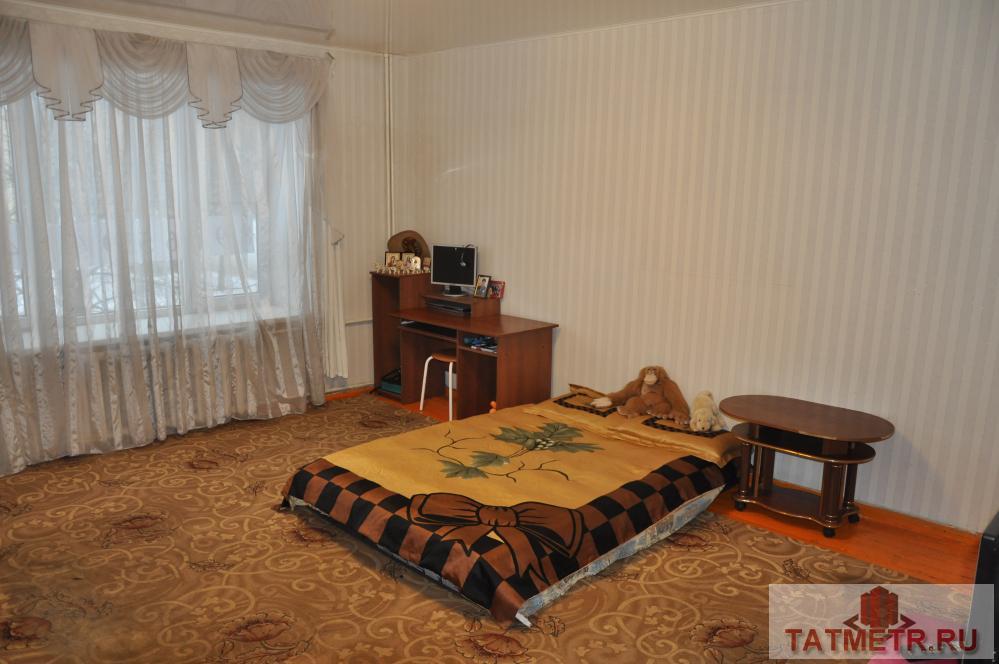 Продажа / Квартиры, Казань, Степана Халтурина улица, 3 390 000 Продается хорошая 3-х комнатная квартира в сталинском доме в очень хорошем и спокойном районе г.Казани. В квартире... - 2