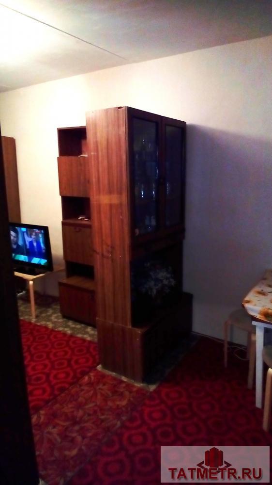 Продажа / Комнаты, Зеленодольск, Комарова улица, 695 000 г. Зеленодольск, Мирный, ул. Комарова, д. 6А. Продается комната в двухкомнатном блоке, общей площадью 18, 2 кв.м.... - 1