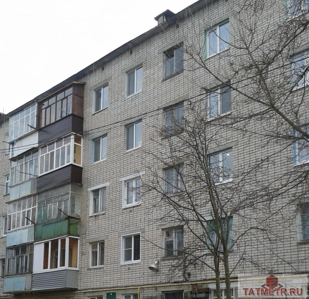 Продажа / Квартиры, Зеленодольск, Большая Заводская улица, 1 250 000 г. Зеленодольск, Зеленый Дол, ул. Заводская, д. 75. Продается теплая, светлая 2-комнатная квартира.Хорошая... - 5