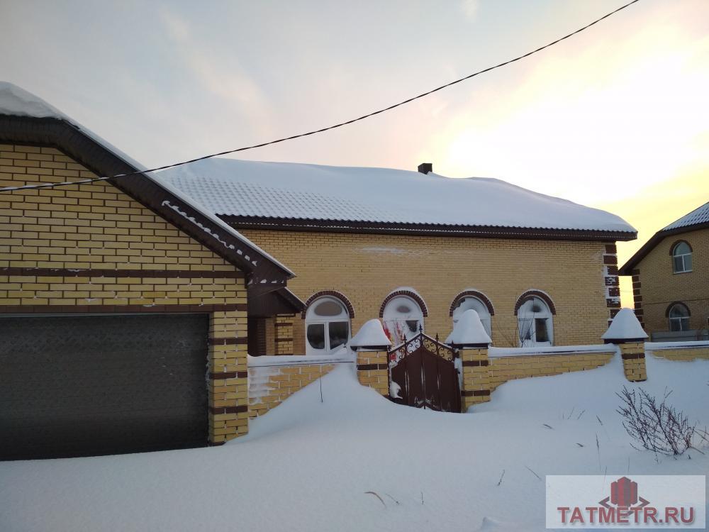 Продажа / Дома и коттеджи, Усады, Рябиновая улица, 8 450 000 Лаишевский район, с.Усады, улица Рябиновая. Жилой кирпичный дом 308, 8 м кв , 2 этажа, предчистовая отделка,...