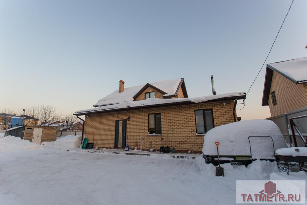 Продажа / Дома и коттеджи, Казань, Профсоюзная улица, 8 690 000 Продам шикарный двухэтажный коттедж с приусадебным участком . Дом построен в 2014 году из кирпича, полностью утеплен....