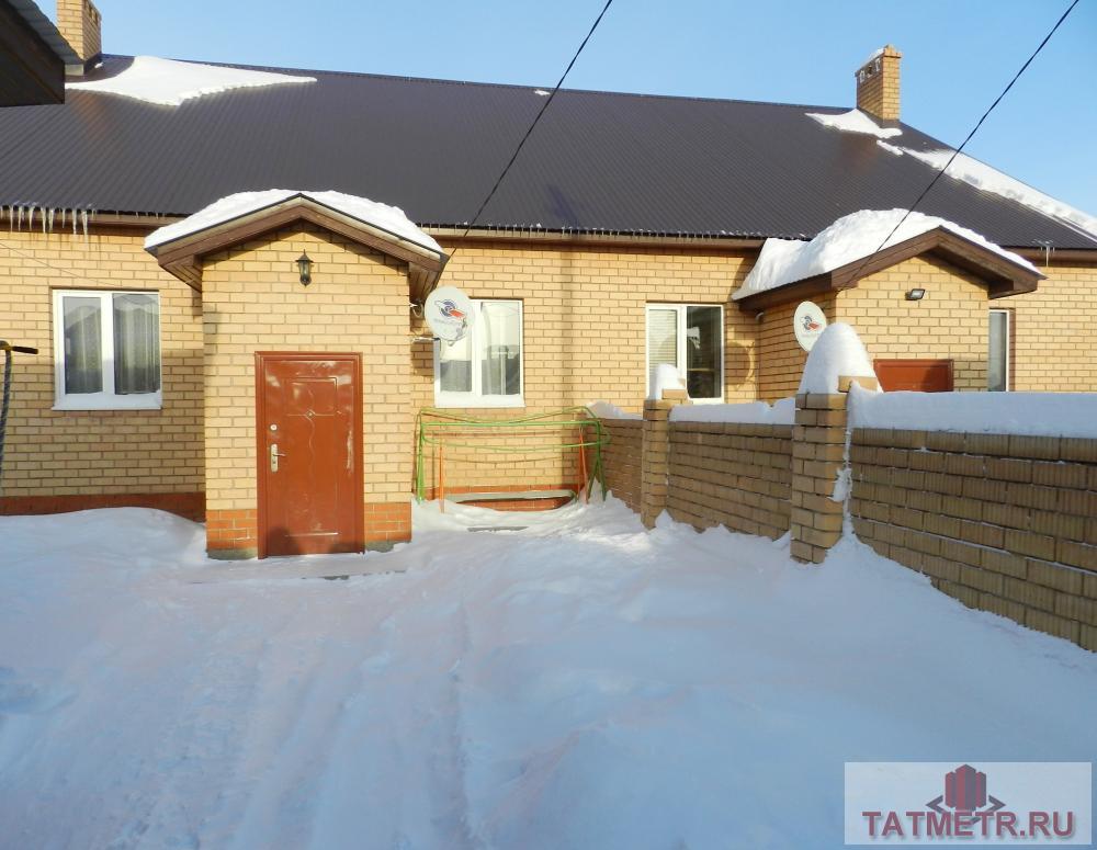 Продажа / Дома и коттеджи, Казань, Миляшле улица (Константиновка), 3 850 000 Советский район, пос. Константиновка. Продается 1-этажный кирпичный таунхаус 82 кв.м. Размер участка 3 сотки,...