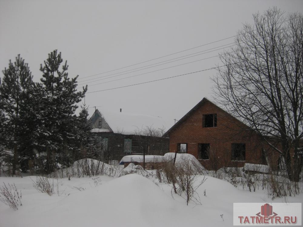 Продажа / Дома и коттеджи, Тарлаши, Заколюка улица, 2 800 000 Продается недостроенный дом 100 кв м с участком 14, 5 соток в живописном месте на берегу озера Архиерейское на...