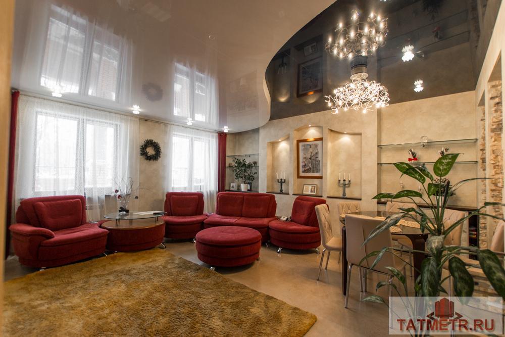 Продажа / Дома и коттеджи, Казань, Каспийская улица, 25 000 000 Советский район. Предлагаем к покупке шикарный дом в отличном месте. Современный дом площадью 189,8 кв. ,...