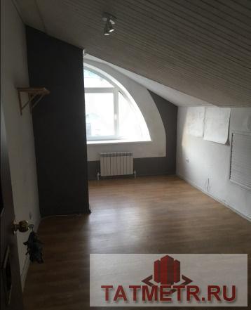 Коммерческая / Аренда / Офисы, Казань, большая Красная улица, 255 000 Сдаётся помещение на первой линии, своя входная группа, 14 комнат. Хорошо подойдёт под шоурумы, студии, салоны,... - 1