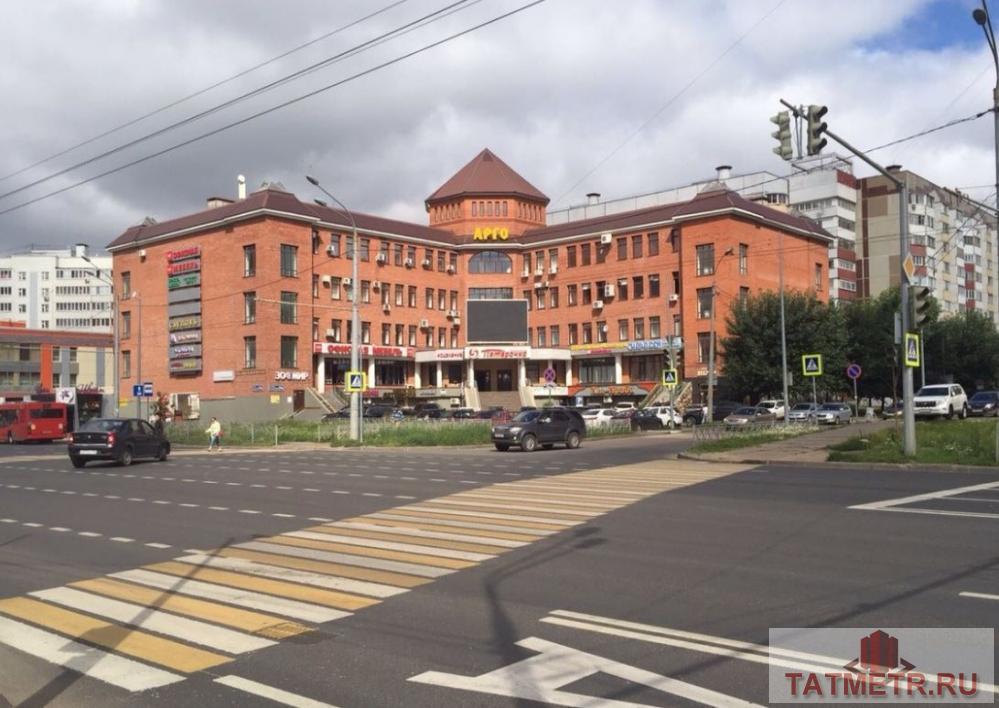 Коммерческая / Продажа / Торговые помещения, Казань, Чистопольская улица, 33 200 000 Продам помещение свободного назначения 231,7 кв.м. в Торгово-Административном центре Арго, на первом этаже, с двумя...