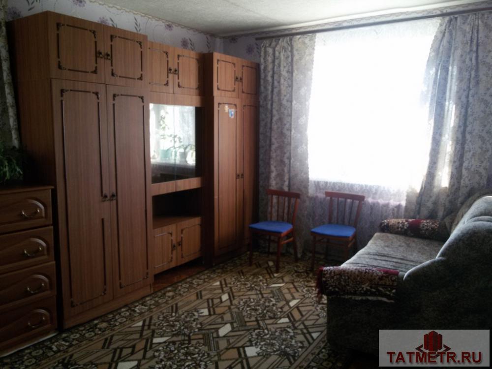 Аренда / Квартиры, Зеленодольск, Паратская улица, 8 500 Сдаётся хорошая однокомнатная квартира в г. Зеленодольск. Квартира очень теплая, светлая. В квартире имеется диван,...