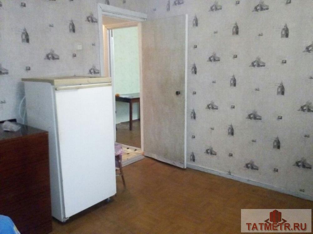 Продажа / Квартиры, Зеленодольск, Тукая улица, 1 150 000 Отличный двухкомнатный блок в городе Зеленодольск. Окна пластиковые, железная входная дверь. Необходимая... - 3
