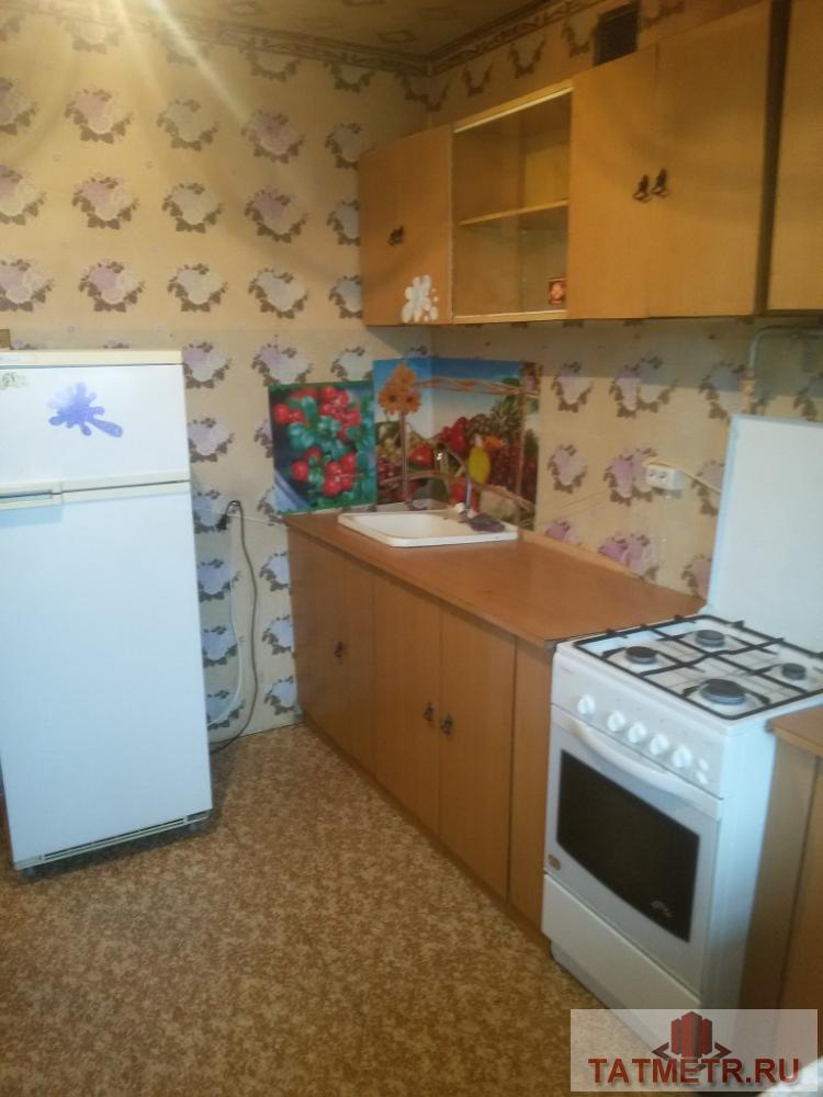Аренда / Квартиры, Зеленодольск, Ленина улица, 9 000 Сдаётся хорошая светлая квартира в центре г. Зеленодольск. В квартире есть вся необходимая мебель: диван, шкаф,... - 2