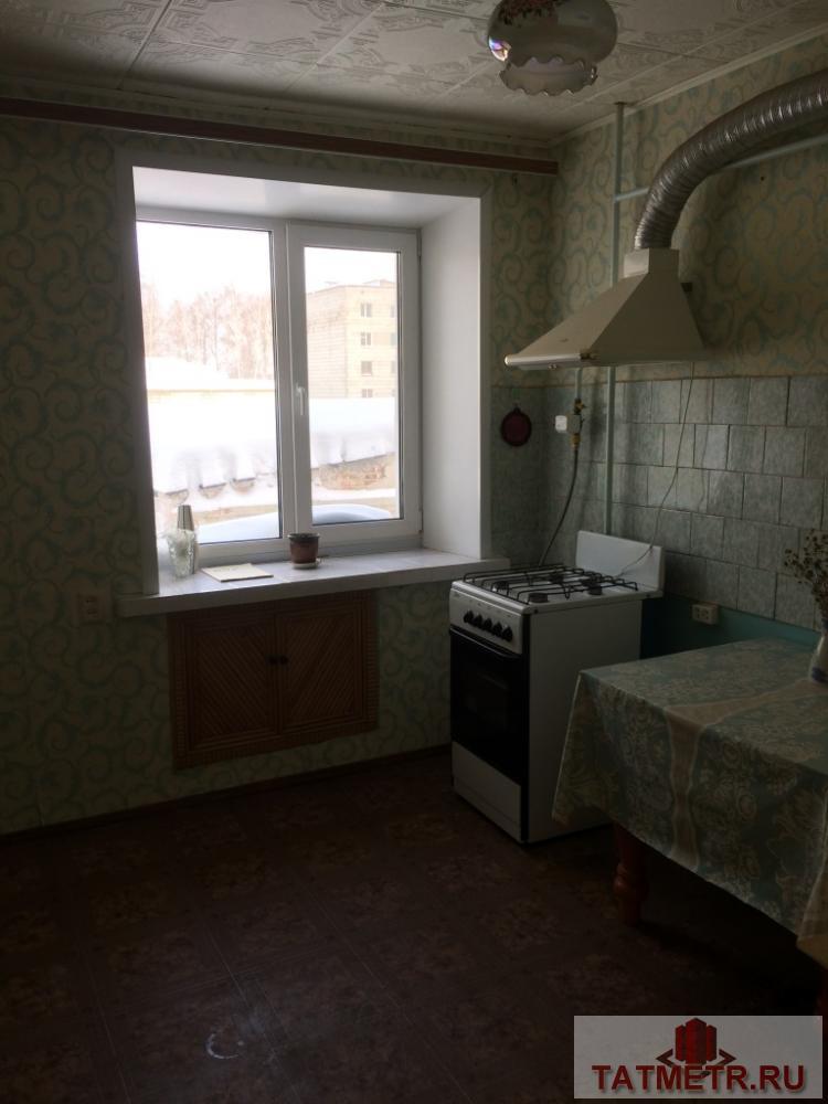 Продажа / Квартиры, Зеленодольск, Гагарина улица, 1 400 000 Замечательная, уютная однокомнатная квартира в центре г. Зеленодольск. Просторная кухня, большая застекленная лоджия,...