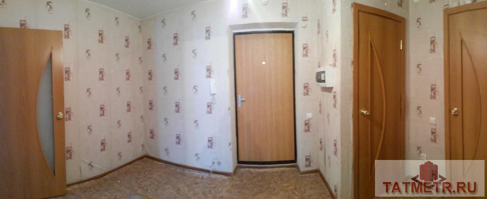Продажа / Квартиры, Зеленодольск, Королева улица, 2 000 000 Хорошая, светлая квартира в г. Зеленодольск на высоком первом этаже. Зал 16.3 кв.м, кухня 10.2 кв.м, просторная... - 4