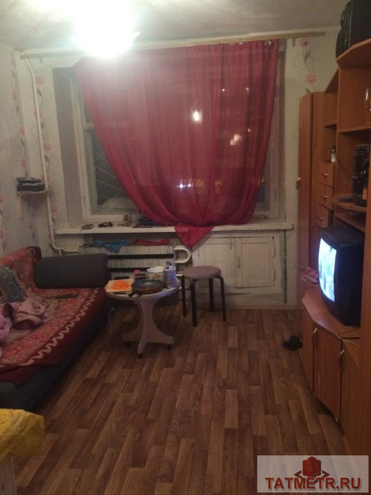 Продажа / Комнаты, Зеленодольск, Комарова улица, 450 000 Отличная комната в г. Зеленодольск. Комната светлая, тёплая, в хорошем состоянии. Места общего пользования чистые,... - 2