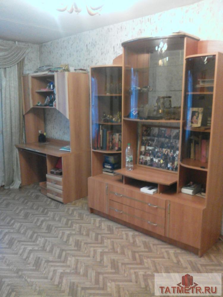Аренда / Квартиры, Зеленодольск, Королева улица, 8 000 Сдаётся отличная двухкомнатная квартира в г. Зеленодольск. В квартире есть: диван, стенка, компьютерный стол, стол,... - 1