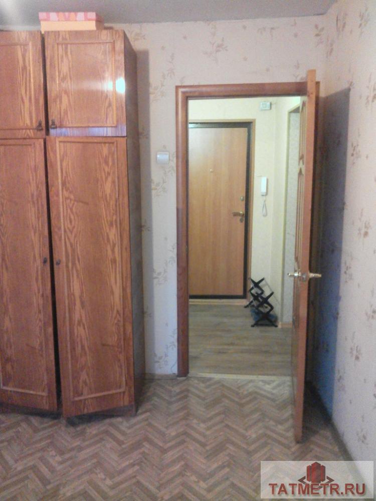 Аренда / Квартиры, Зеленодольск, Королева улица, 8 000 Сдаётся отличная двухкомнатная квартира в г. Зеленодольск. В квартире есть: диван, стенка, компьютерный стол, стол,... - 2