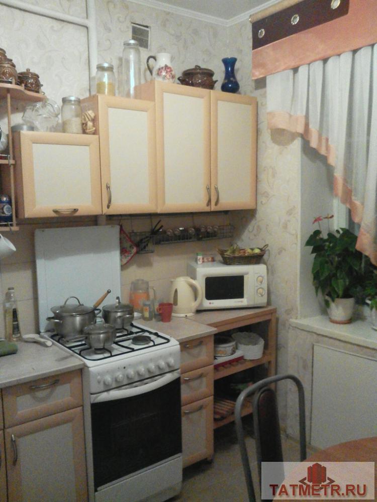 Продажа / Квартиры, Зеленодольск, Ленина улица, 3 050 000 Отличная трёхкомнатная квартира с хорошим ремонтом в Зеленодольске. Во всех комнатах окна стеклопакет, полы ламинат,... - 6