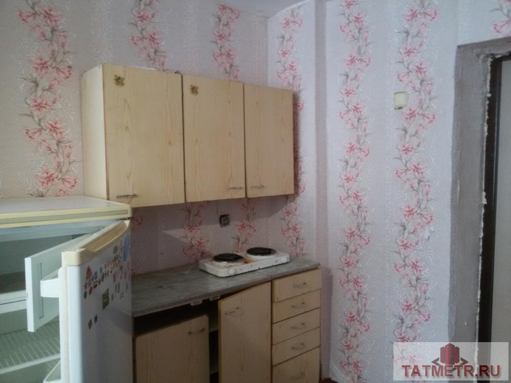Аренда / Комнаты, Зеленодольск, Татарстан улица, 4 000 Хорошая комната в г. Зеленодольск. Комната со всей необходимой для проживания мебелью и техникой: диван, журнальный... - 2