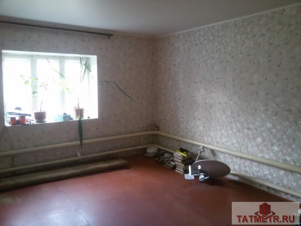 Продажа / Дома и коттеджи, Зеленодольск, Пионерская улица, 5 000 Сдается отличный дом в черете города Зеленодольск. Газ, вода в доме, имеется водонагреватель, АГВ отопление. На...