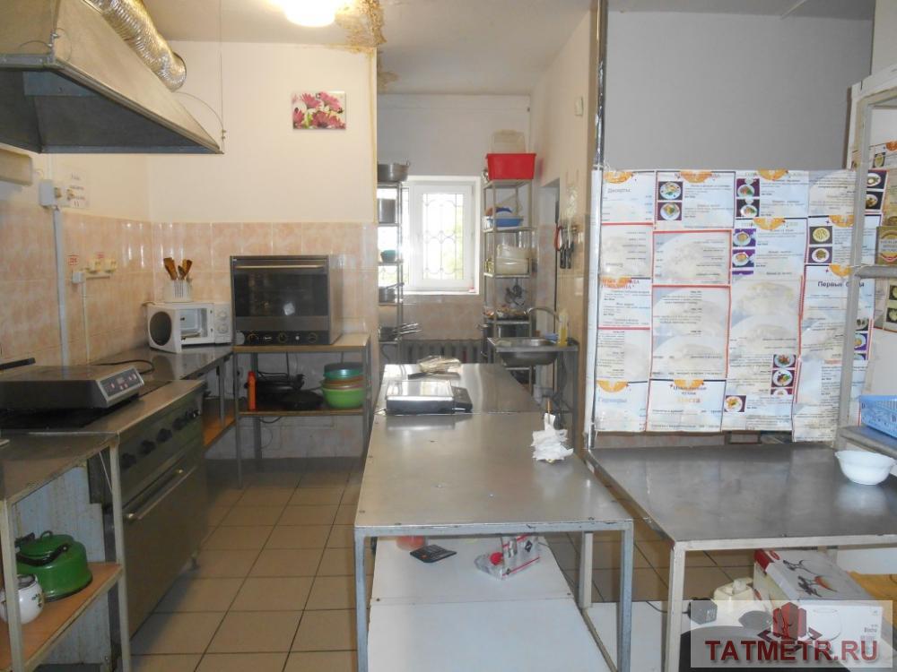 Коммерческая / Продажа / Торговые помещения, Зеленодольск, Комарова улица, 15 200 000 Продается отличное помещение свободного назначения в г. Зеленодольск. Помещение с ремонтом, полностью оборудовано под... - 3