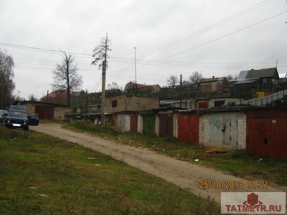 Продажа / Гаражи, Зеленодольск, ГСК Горпитомник, 200 000 Продается отличный гараж в г. Зеленодольск гск. Горпитомник. В гараже имеется сухой погреб, смотровая яма. Ворота...