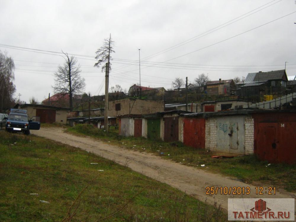 Продается отличный гараж в г. Зеленодольск гск. Горпитомник. В гараже имеется сухой погреб, смотровая яма. Ворота...