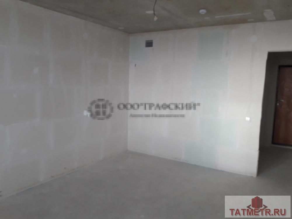 Продажа / Квартиры, Васильево, Ленина улица, 1 420 000 Прелагаем купить замечательную однокомнатную квартиру-студию . Квартира выполнена в предчистовой отделке.... - 3
