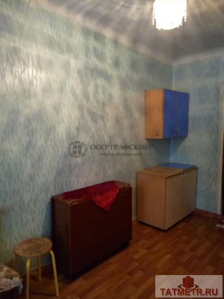 Продажа / Комнаты, Казань, Даурская улица, 599 000 Предлагаем Вам приобрести комнату со статусом квартиры по адресу ул.Даурская,33!!! Коридор, кухня и с/у на 5 квартир.... - 2
