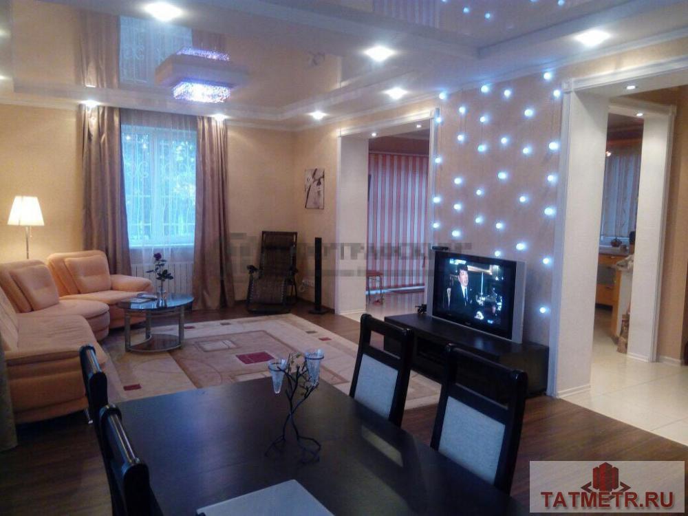 Продажа / Дома и коттеджи, Казань, Герцена улица, 15 800 000 Продается дом 180 кв.м. в изумительном месте. С участка открывается потрясающий вид на Кремль! Для строительства дома... - 3