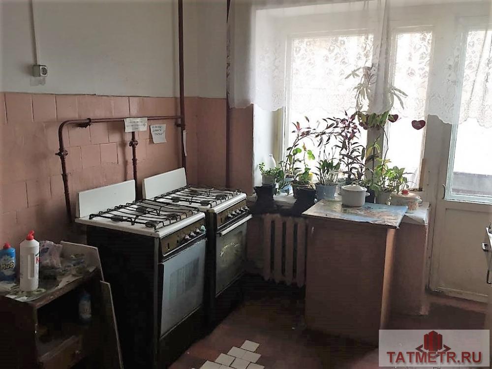 Продажа / Комнаты, Казань, Победы проспект, 900 000 КОМНАТА ПО СУПЕР ЦЕНЕ! Дом расположен в уютном обжитом районе, в шаговой доступности от детских садов, школ,... - 4