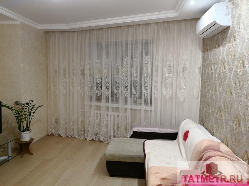 Продажа / Квартиры, Казань, Маршала Чуйкова улица, 3 700 000 Квартира формата 1 плюс с отдельной спальной зоной. выход на лоджию из гостиной.Лоджия застеклена и обшита деревянной... - 3