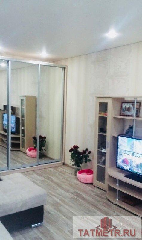 Продажа / Квартиры, Казань, Юлиуса Фучика улица, 2 990 000 Продается уютная 1-комнатная квартира с евроремонтом! Общая площадь квартиры 38 кв.м. плюс просторный балкон! В... - 2