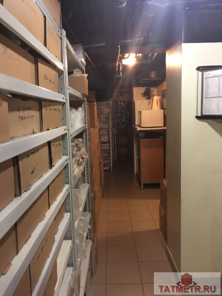 Коммерческая / Продажа / Офисы, Казань, Адоратского улица, 6 500 000 Представляем вашему вниманию помещение свободного назначения, расположенное на цокольном этаже жилого дома. Отдельная... - 10