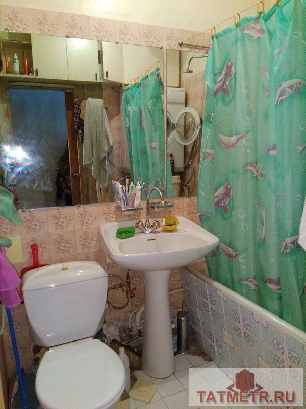 Продажа / Квартиры, Казань, Курашова улица, 3 400 000 Квартира находится в центре города. Уютный микро квартал из трех пятиэтажных домов (хрущевки), примыкающий к лесному... - 1